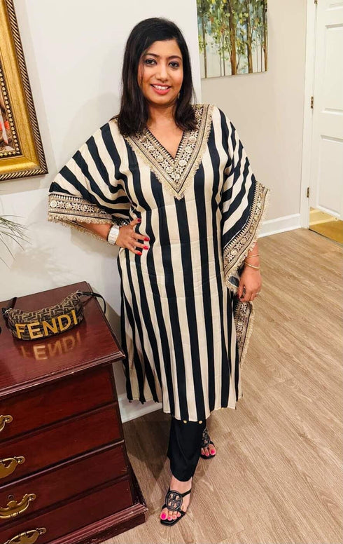 (Divyanka Tripathi) Gold Black Striped Kaftan Set